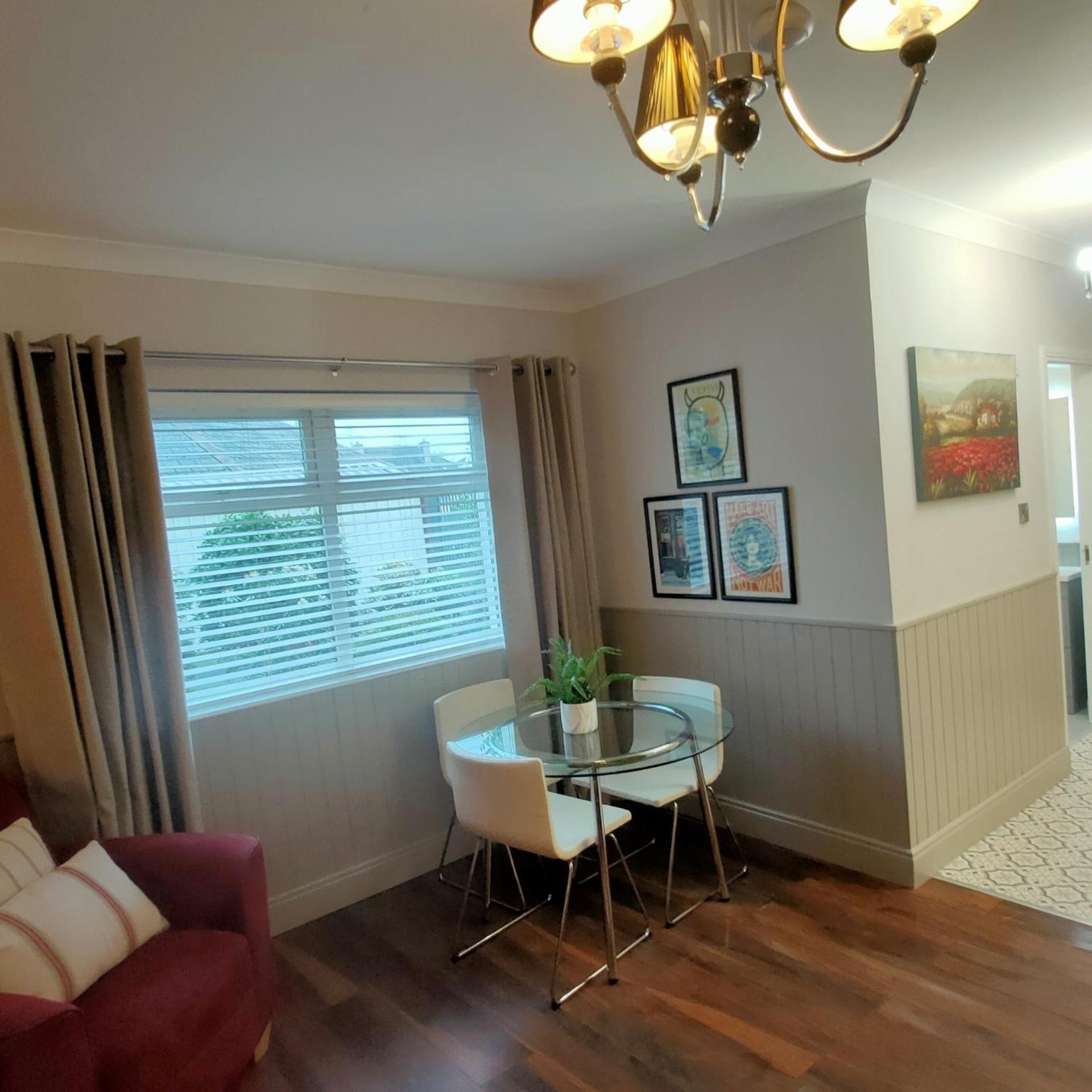 Russell Mews Ennis Exterior foto