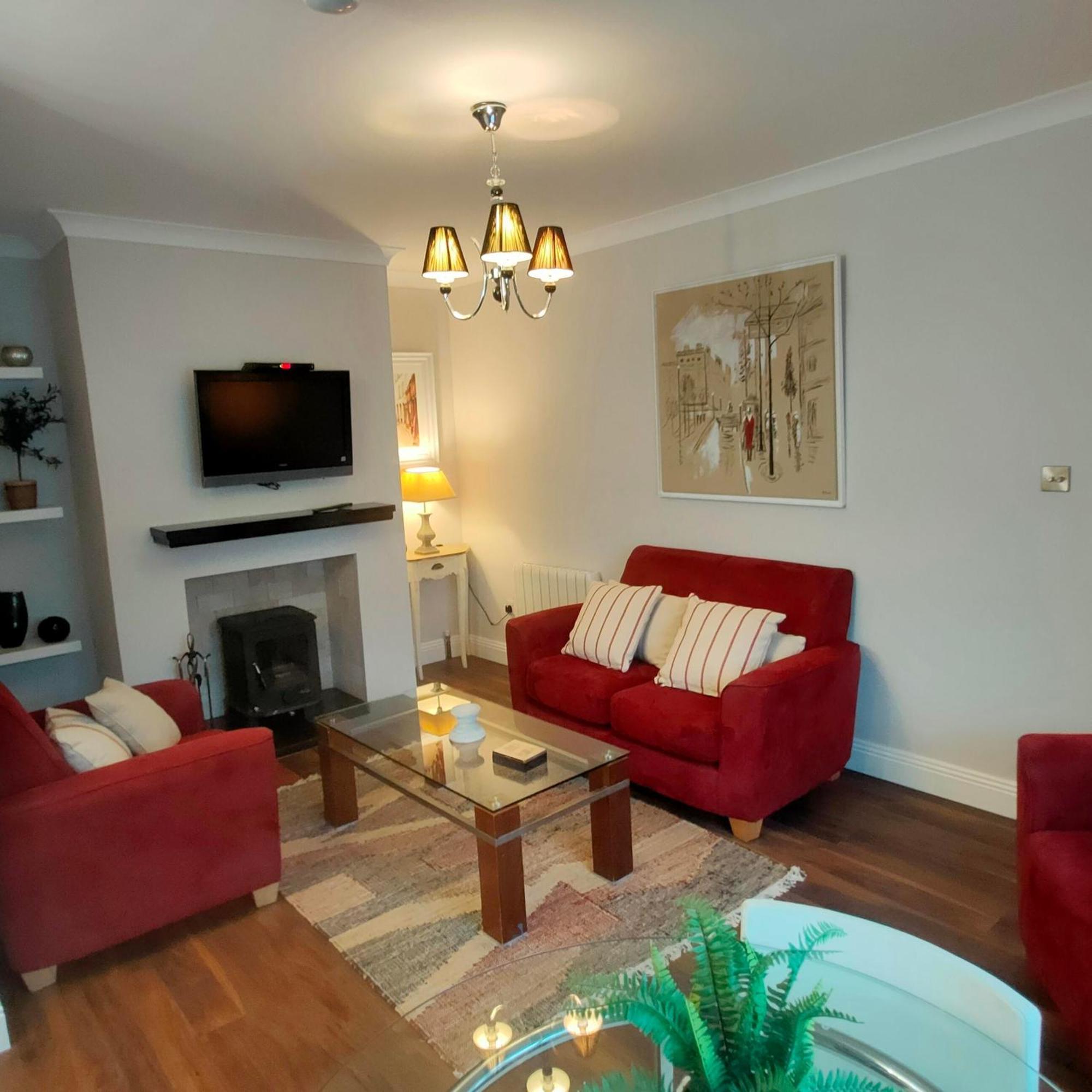 Russell Mews Ennis Exterior foto